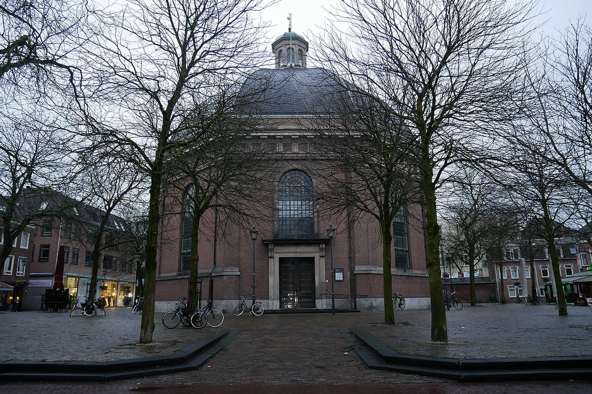Arnhem city centre with the Koepelkerk (photo: Fantaglobe11, CC BY-SA 4.0, Wikimedia Commons)